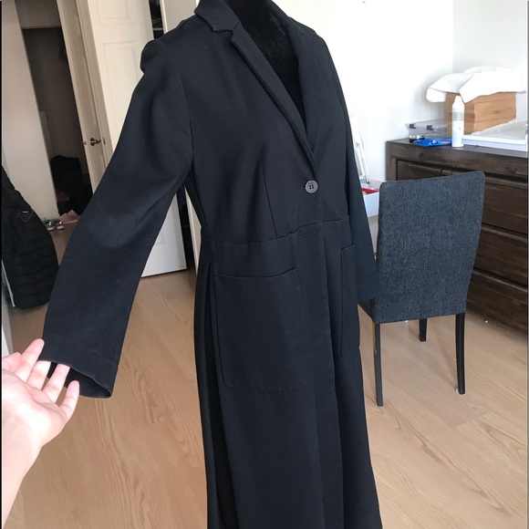 Windbreaker - Picture 2 of 8